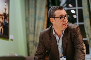 2021_12_15 - ALLinTOO001-190-male